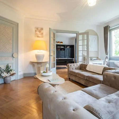 Lejlighed Beautiful Haussmannian In Center